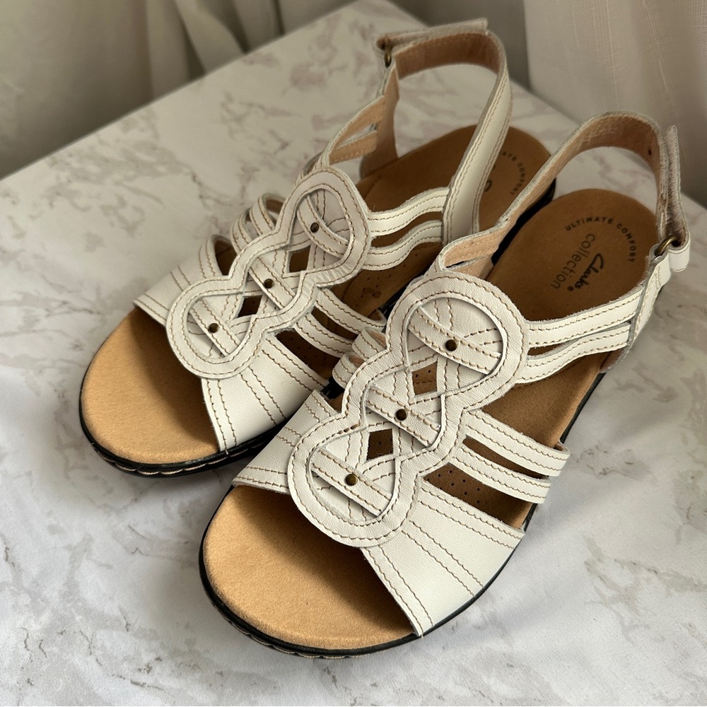 Clark’s Collection Women’s White Sandal Shoes Size 7